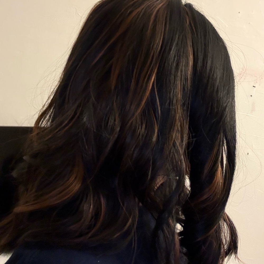 Wig - Picture 2 of 4